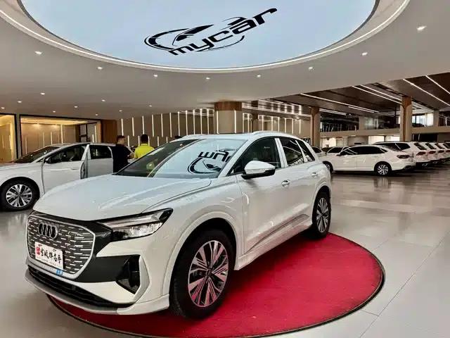Audi Q4 e-tron 2024 Model 40 e-tron Adventure Edition