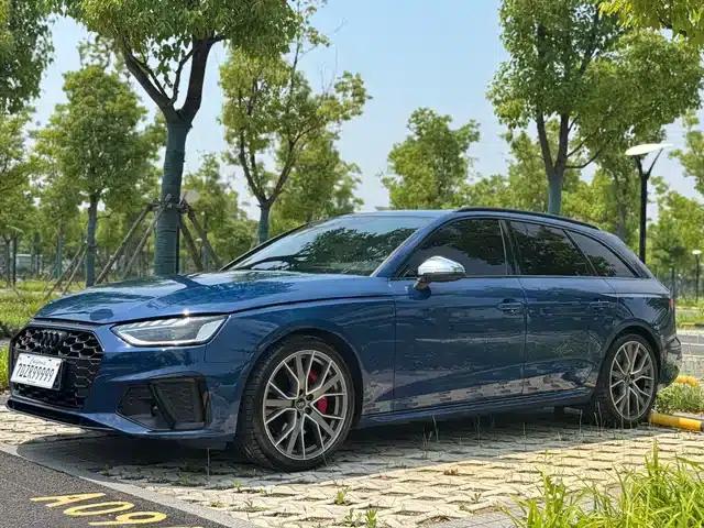 2025 Audi S4 Avant 3.0TFSI
