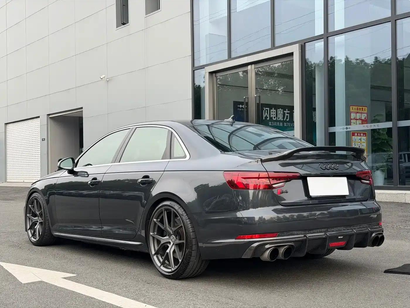 2018 Audi S4 3.0TFSI — миниатюра 17