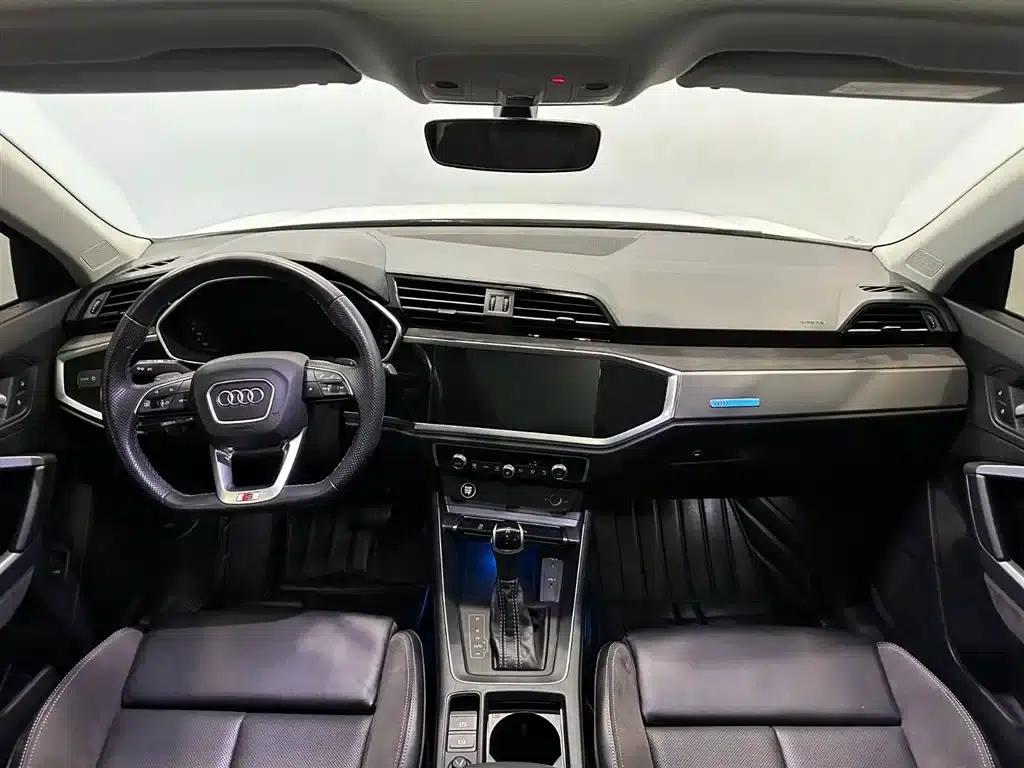 Audi Q3 Sportback 2022 40 TFSI Fashion Edition — миниатюра 7