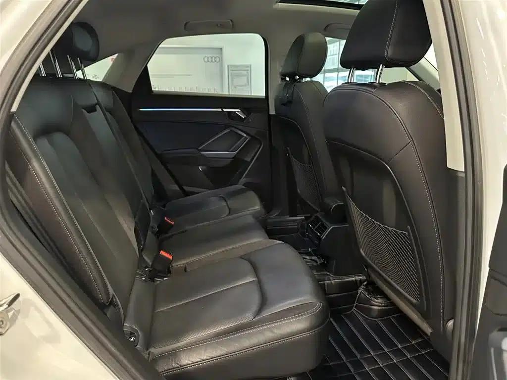 Audi Q3 Sportback 2022 40 TFSI Fashion Edition — миниатюра 8