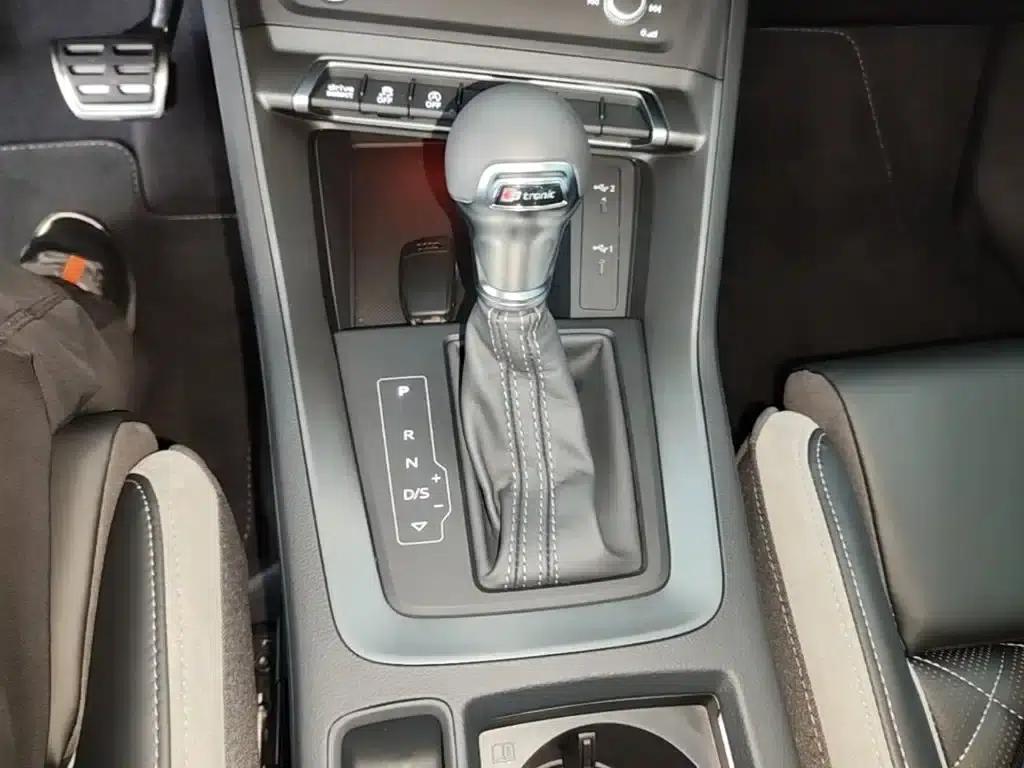 Audi Q3 Sportback 2024 40 TFSI Fashion Edition — миниатюра 14