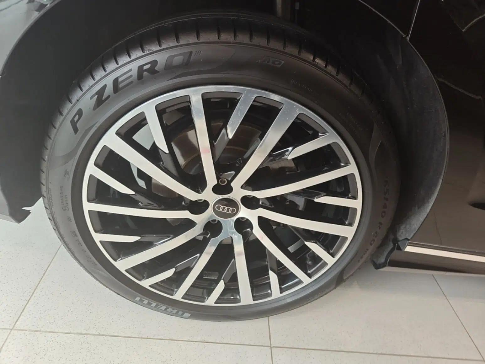 Audi A8 2024 A8L 50 TFSI quattro Prestige Edition — миниатюра 11