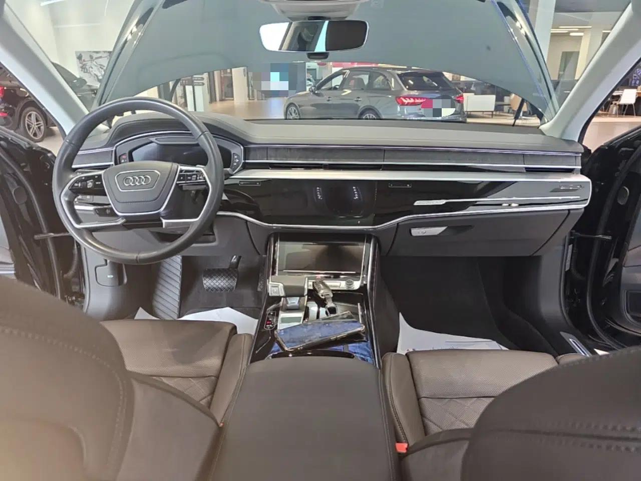 Audi A8 2024 A8L 50 TFSI quattro Prestige Edition — миниатюра 12