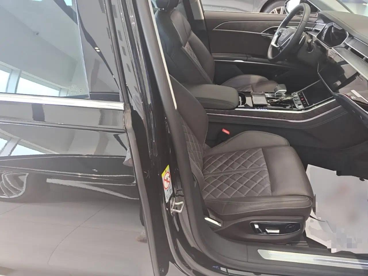 Audi A8 2024 A8L 50 TFSI quattro Prestige Edition — миниатюра 19