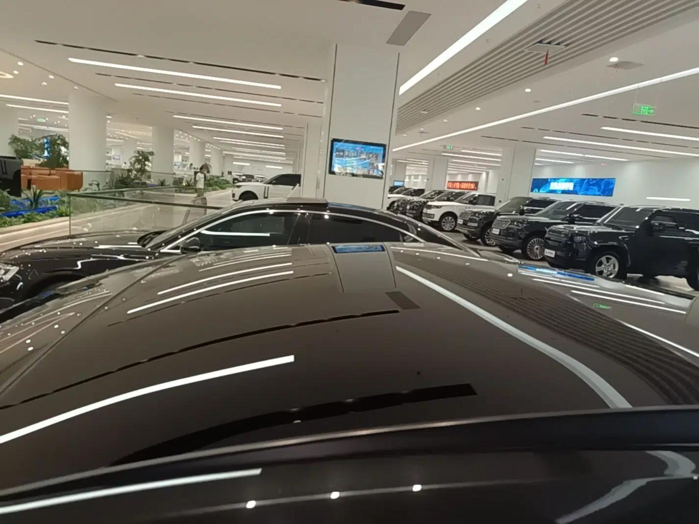 Audi A8 2023 A8L 50 TFSI quattro Prestige Edition — миниатюра 7