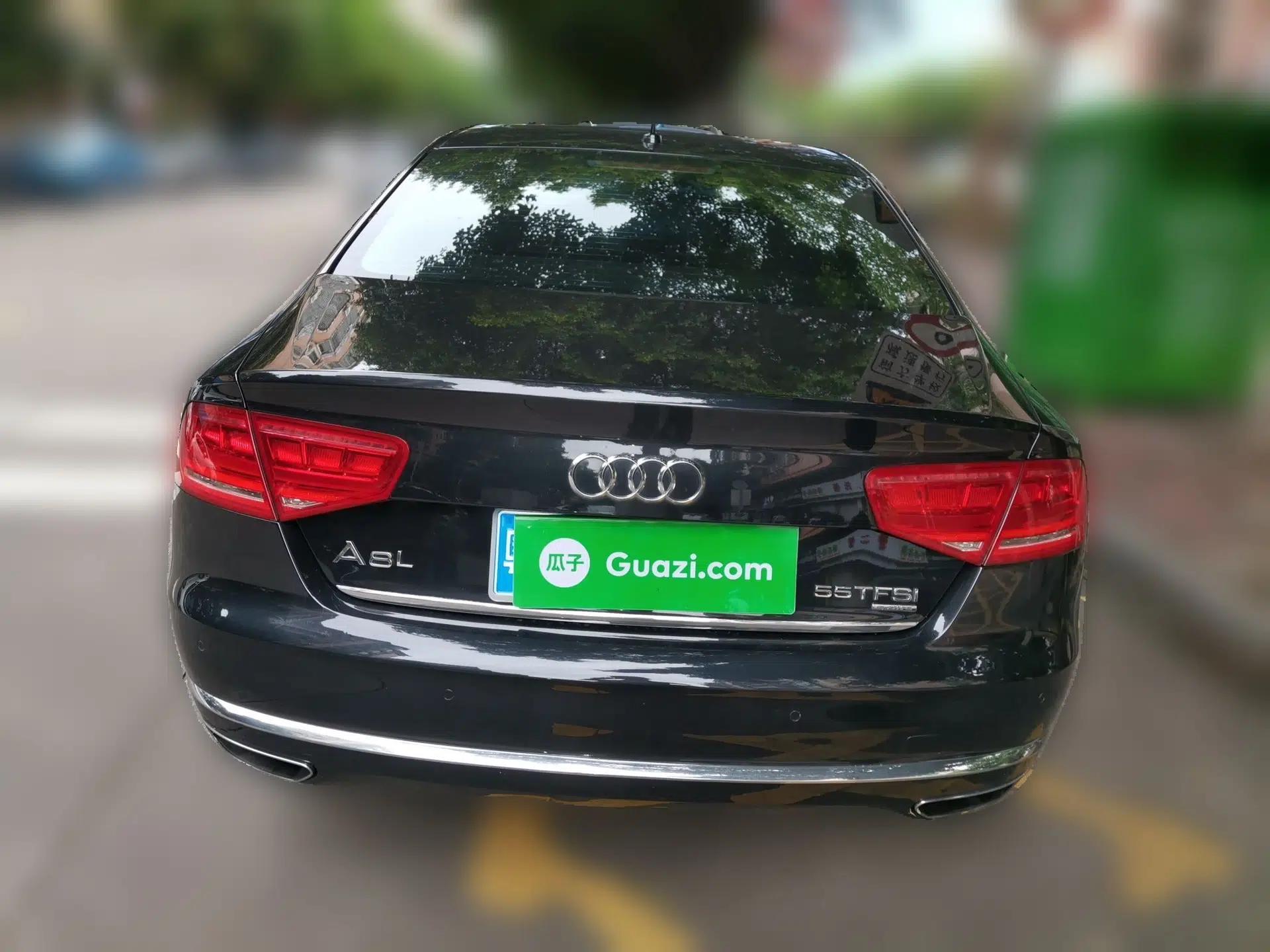 Audi A8 2013 A8L 45 TFSI quattro Luxury Model — миниатюра 5
