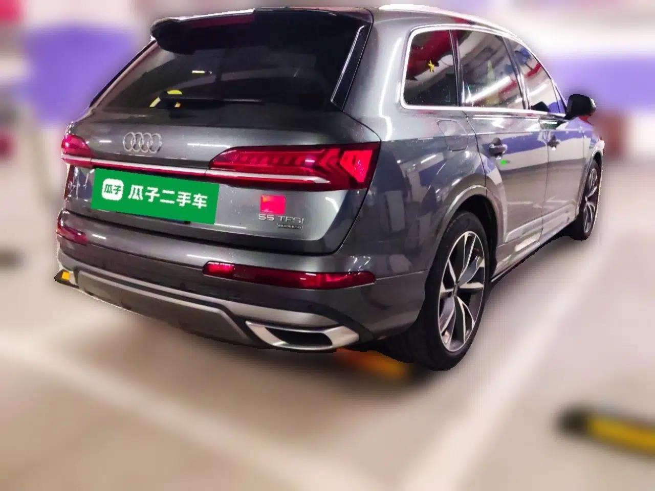 Audi Q7 2021 55 TFSI quattro S line Sport model — миниатюра 6