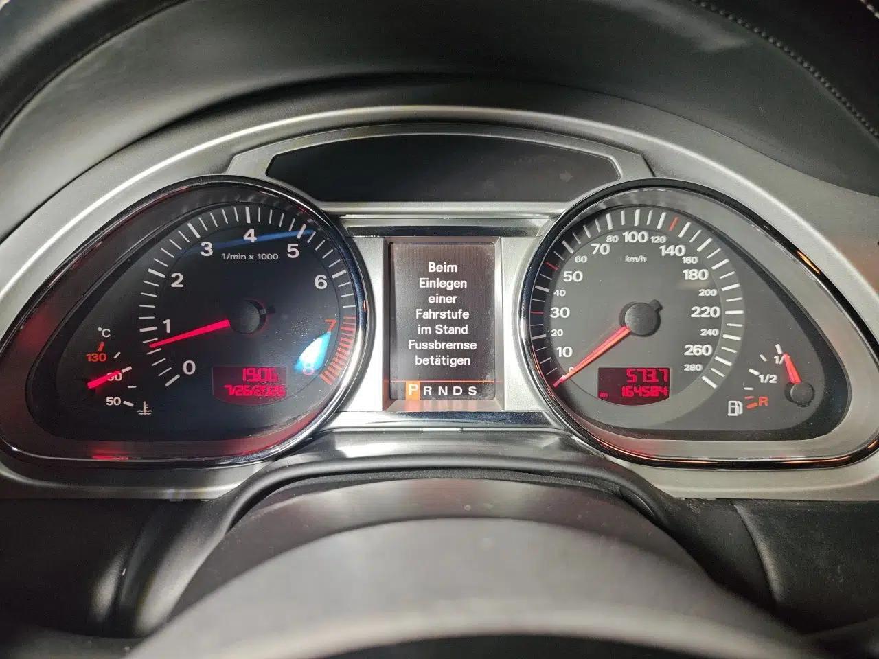 Audi Q7 2007 4.2 FSI quattro Comfort Model — миниатюра 11