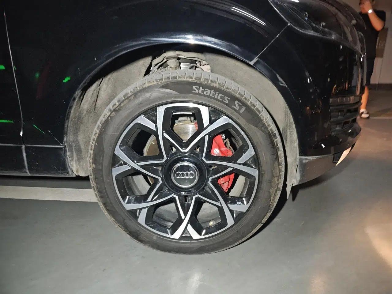 Audi Q7 2007 4.2 FSI quattro Comfort Model — миниатюра 8