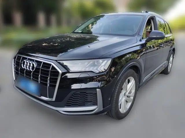 Audi Q7 2021 55 TFSI quattro S line Sport model