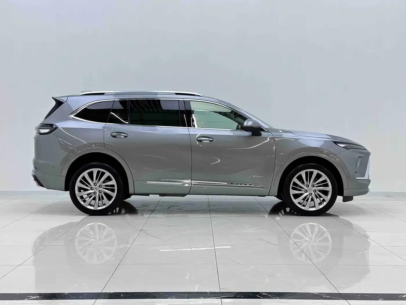 2024 Buick Envision Plus Avenir All-Wheel Drive — миниатюра 6