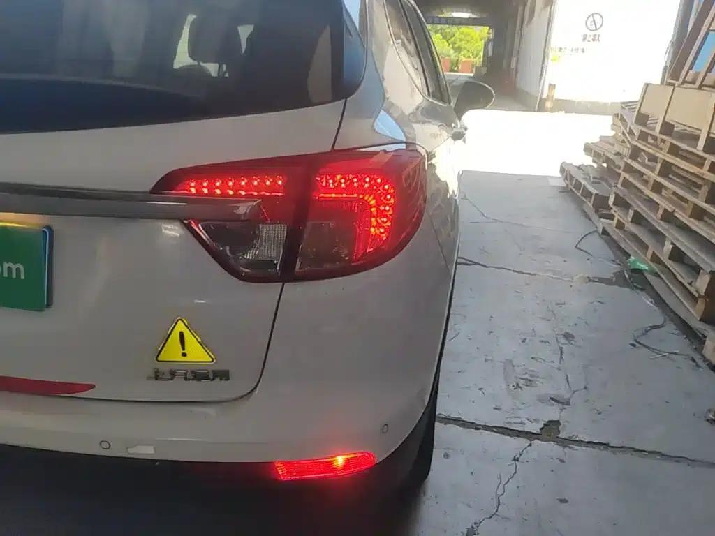 2017 Buick Envision Plus 28T AWD Luxury — миниатюра 8