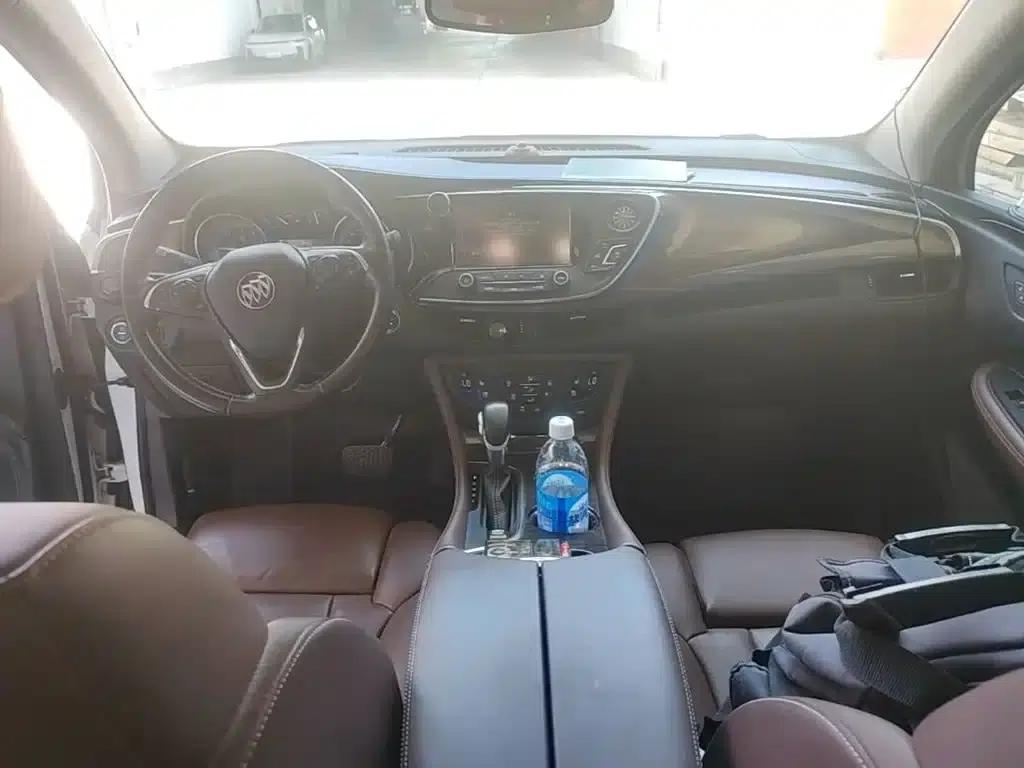 2017 Buick Envision Plus 28T AWD Luxury — миниатюра 10