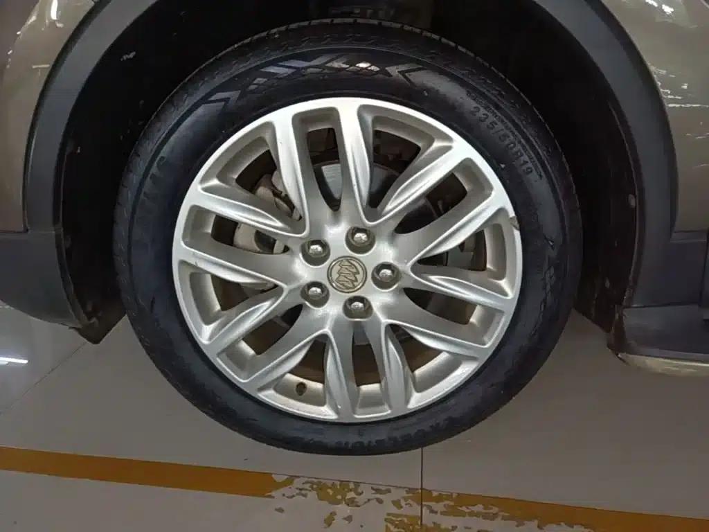 2018 Buick Envision Plus 28T AWD Elite — миниатюра 23