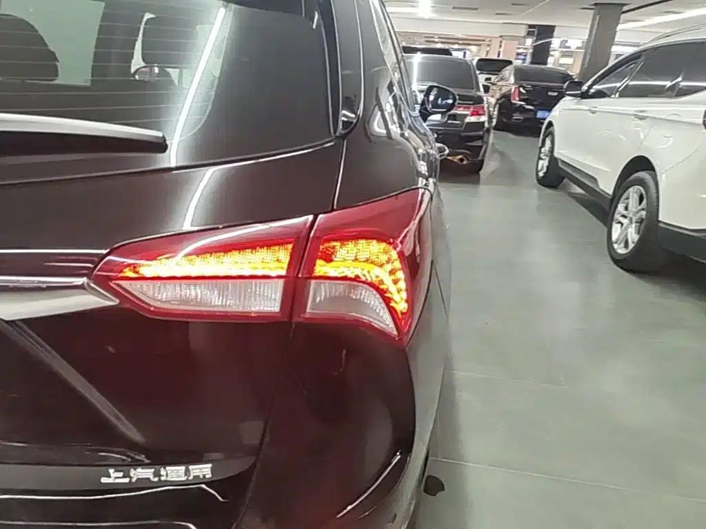 2018 Buick Envision Plus 28T AWD Elite — миниатюра 8