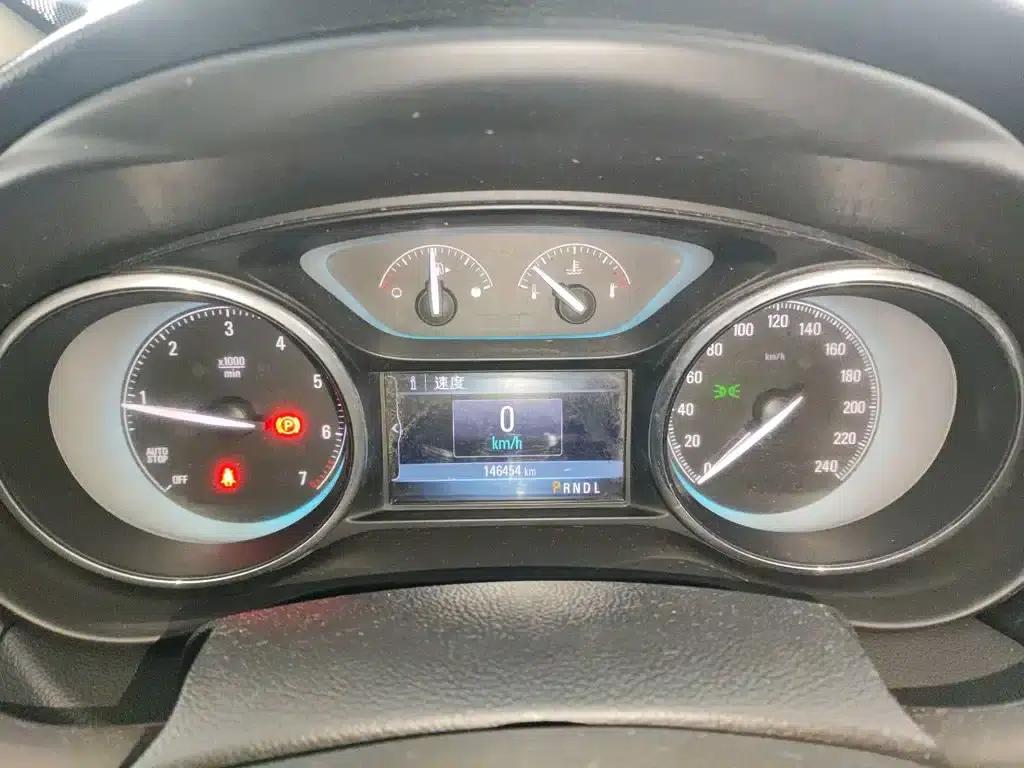 Envision Plus 2016 20T 2WD Elite — миниатюра 8
