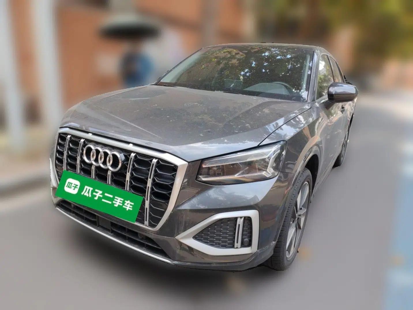 Audi Q2L 2022 35 TFSI Fashionable and Elegant Model — миниатюра 1