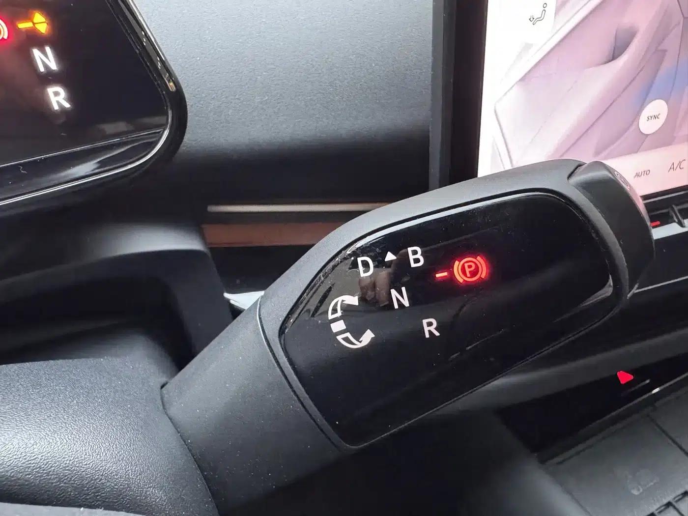 VW 06 2024 Facelift Ultra Long Range Edition — миниатюра 29