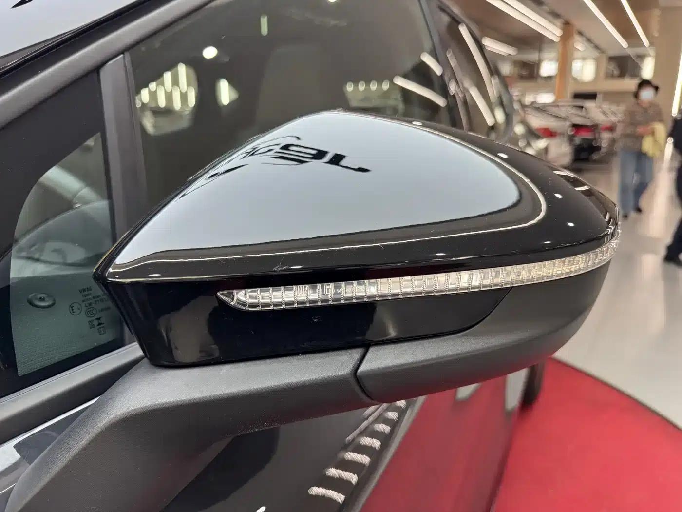 VW 06 2024 Facelift Ultra Long Range Edition — миниатюра 37
