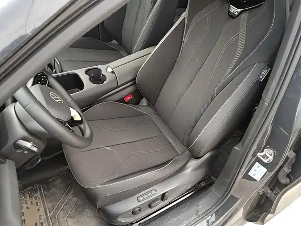 VW 06 2024 Facelift Pro Long Range Edition — миниатюра 15