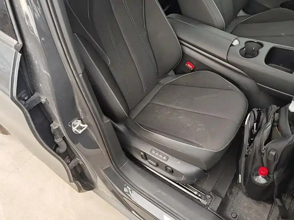 VW 06 2024 Facelift Pro Long Range Edition — миниатюра 25