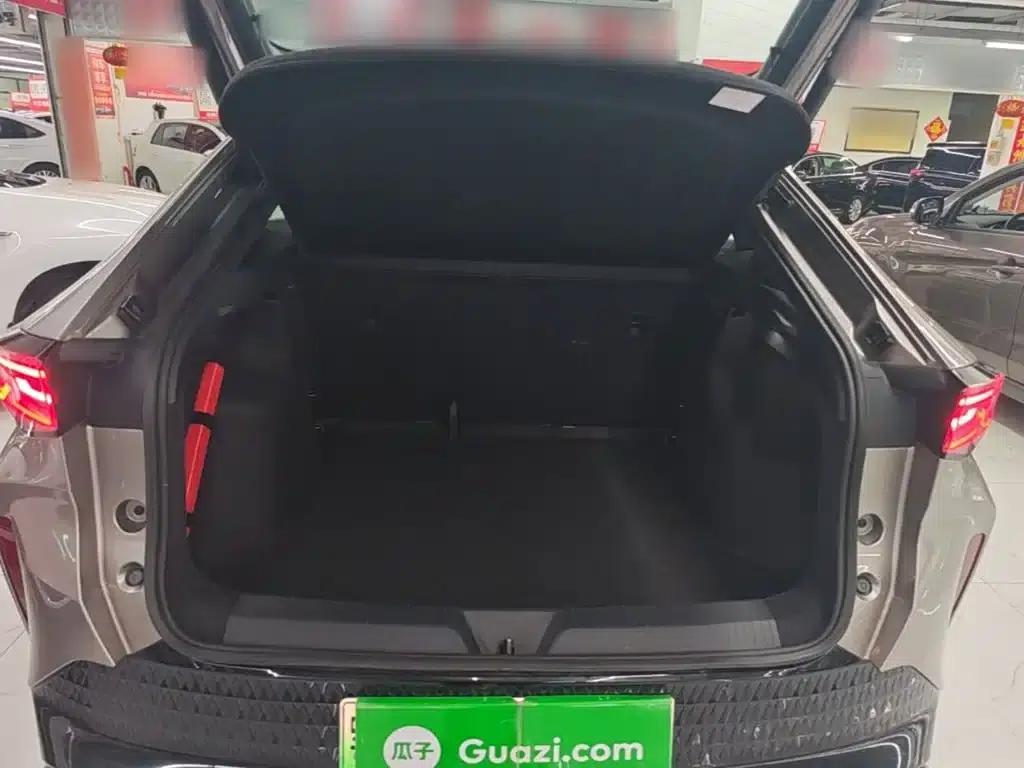 VW 06 2024 Facelift Pro Long Range Edition — миниатюра 19