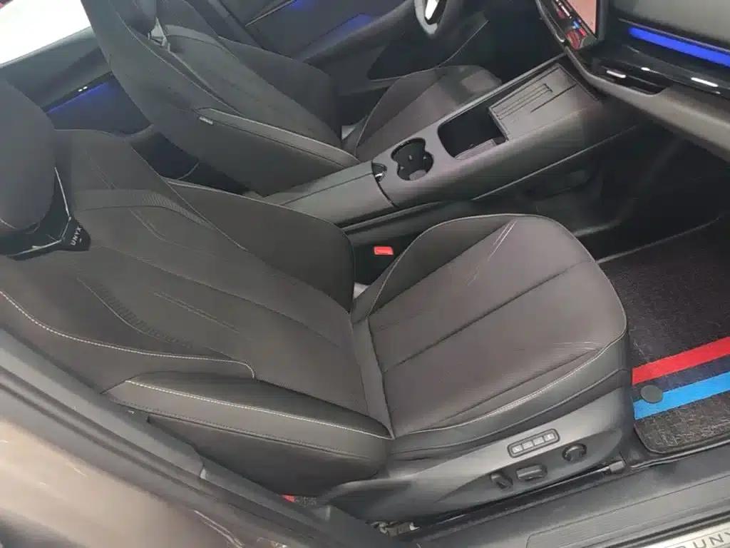 VW 06 2024 Facelift Pro Long Range Edition — миниатюра 25