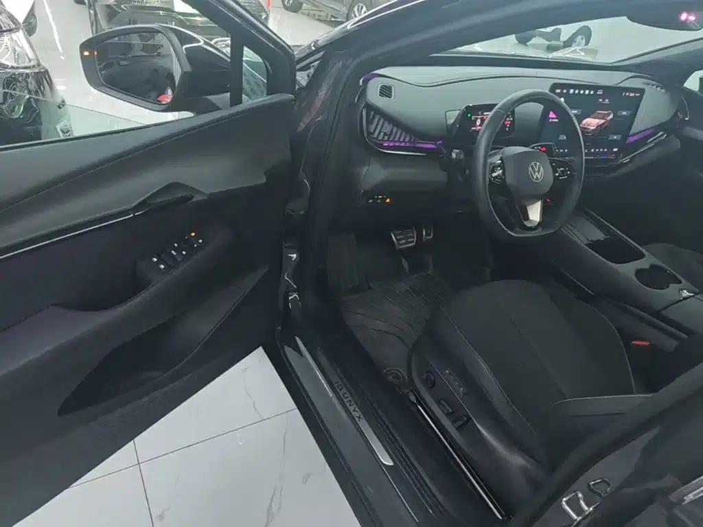 VW 06 2024 Facelift Pro Long Range Edition — миниатюра 16