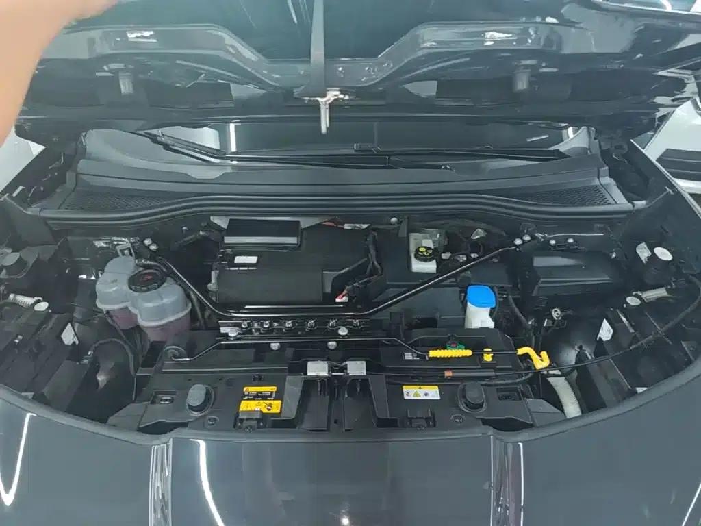 VW 06 2024 Facelift Pro Long Range Edition — миниатюра 20
