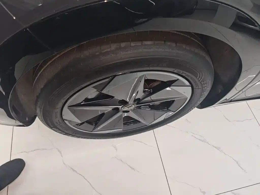 VW 06 2024 Facelift Pro Long Range Edition — миниатюра 23