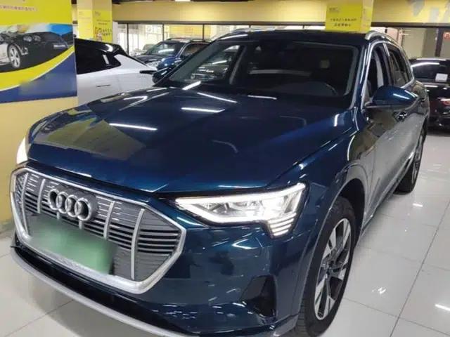 Audi e-tron 2019 55 quattro Fashion Edition