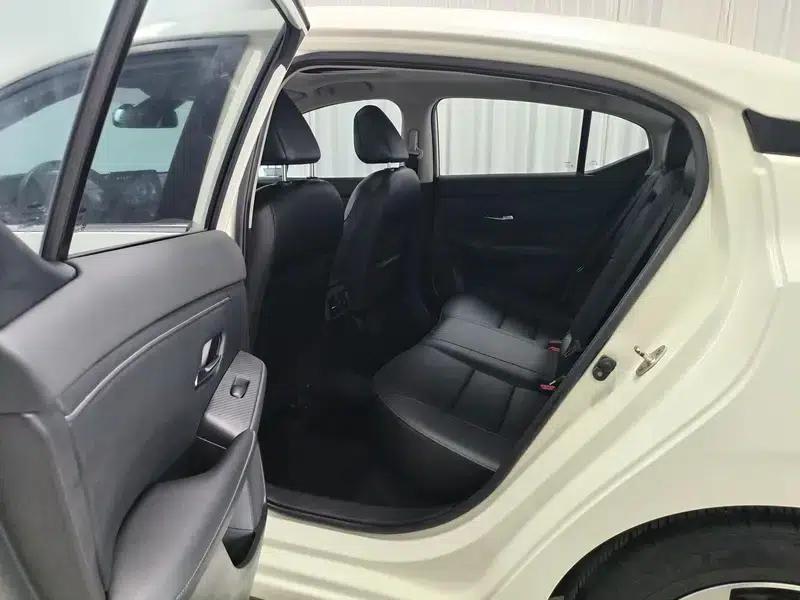 Nissan Sylphy 2021 1.6L XL CVT Enjoy Edition — миниатюра 18