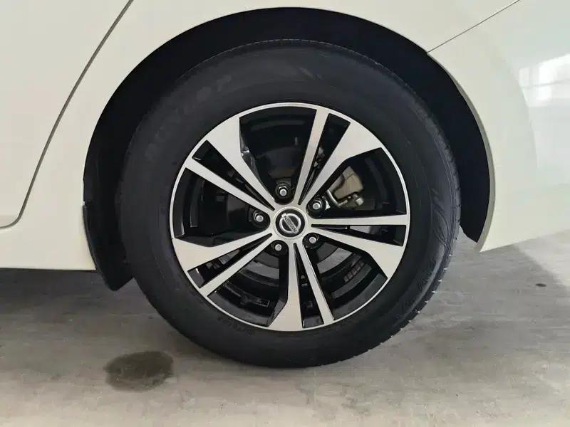 Nissan Sylphy 2021 1.6L XL CVT Enjoy Edition — миниатюра 9