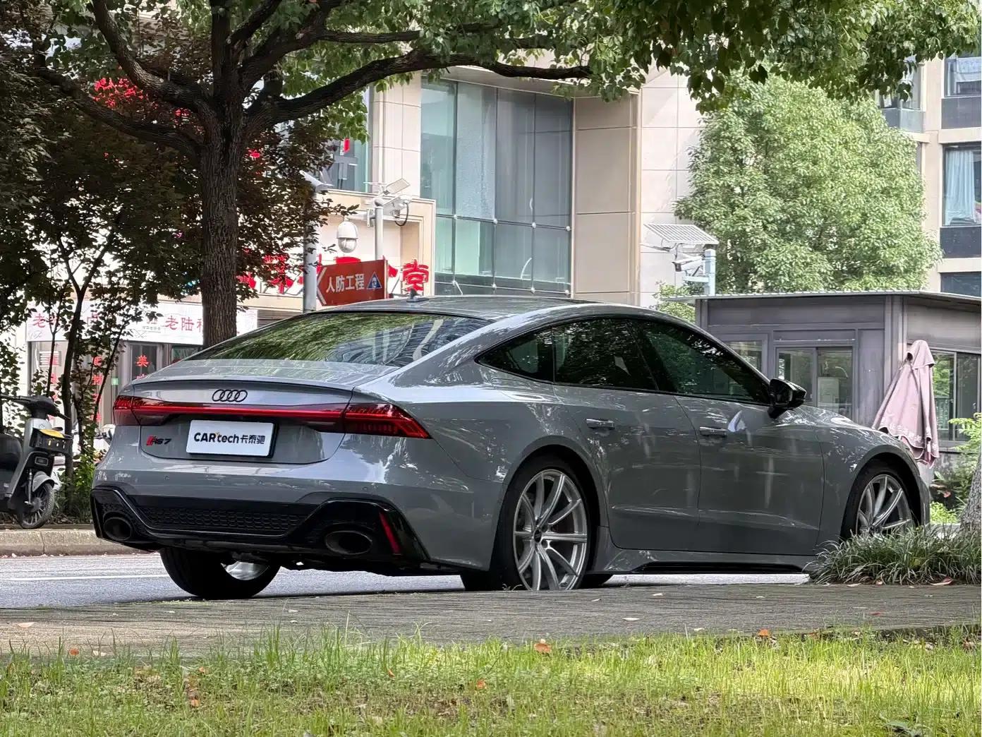 2024 Audi RS 7 RS 7 4.0T Sportback Performance — миниатюра 5