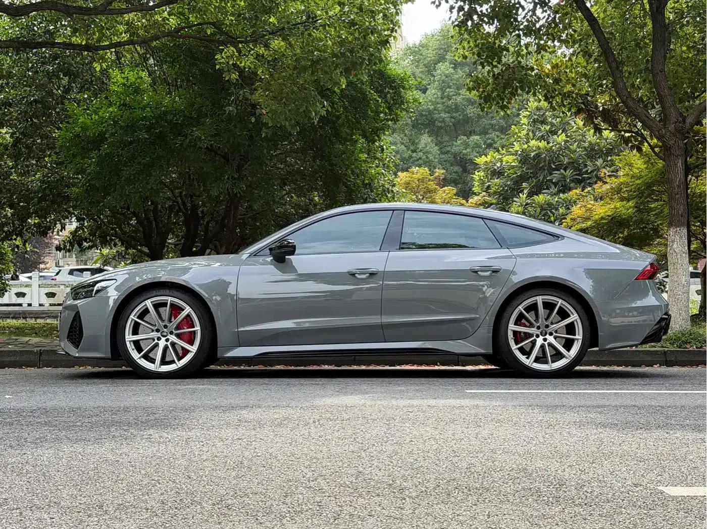 2024 Audi RS 7 RS 7 4.0T Sportback Performance — миниатюра 7