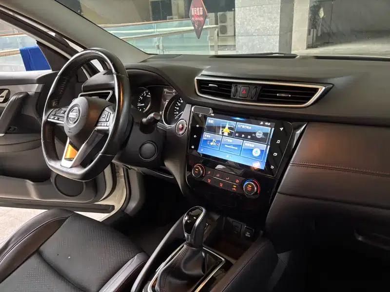 Nissan Qashqai 2019 2.0L CVT Luxury Edition — миниатюра 7