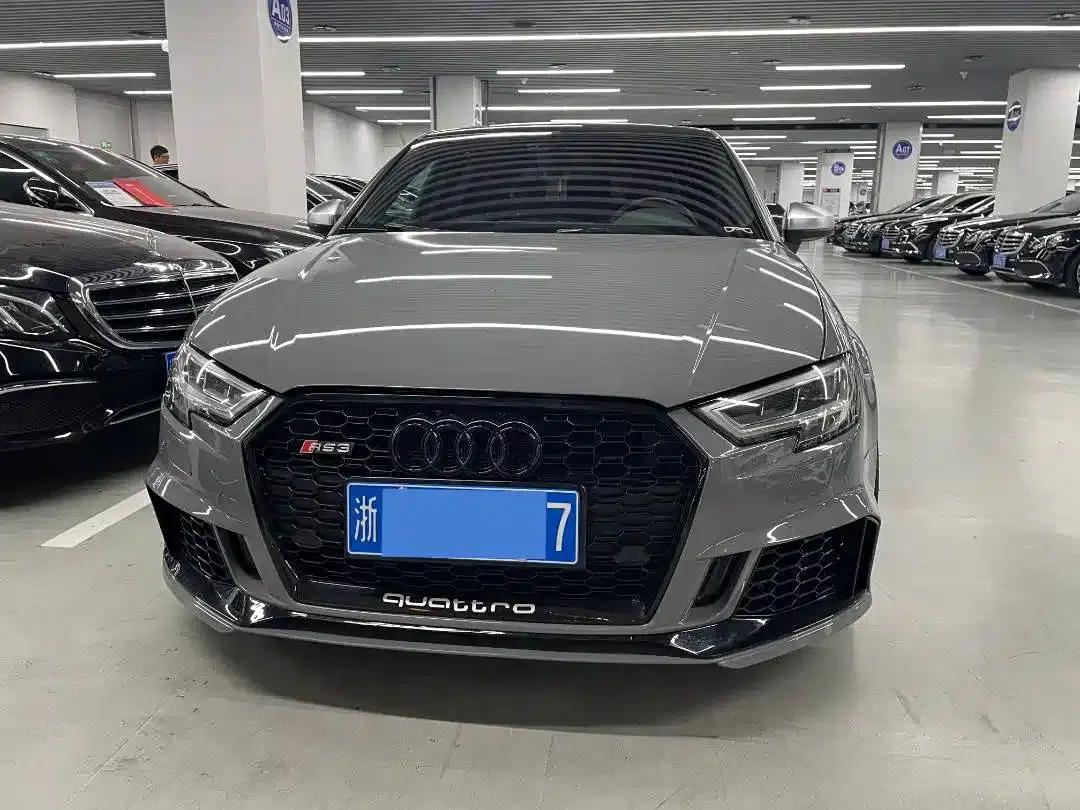Audi RS 3 2017 RS 3 2.5T Limousine — миниатюра 2