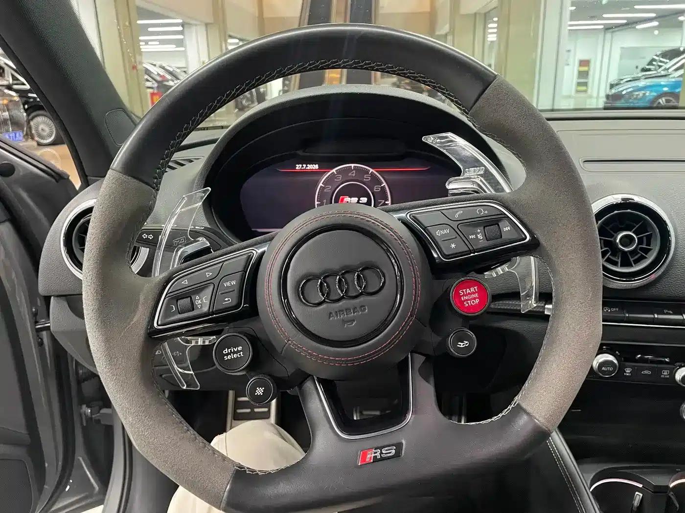 Audi RS 3 2017 RS 3 2.5T Limousine — миниатюра 15