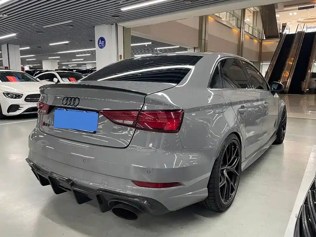 Audi RS 3 2017 RS 3 2.5T Limousine — миниатюра 5