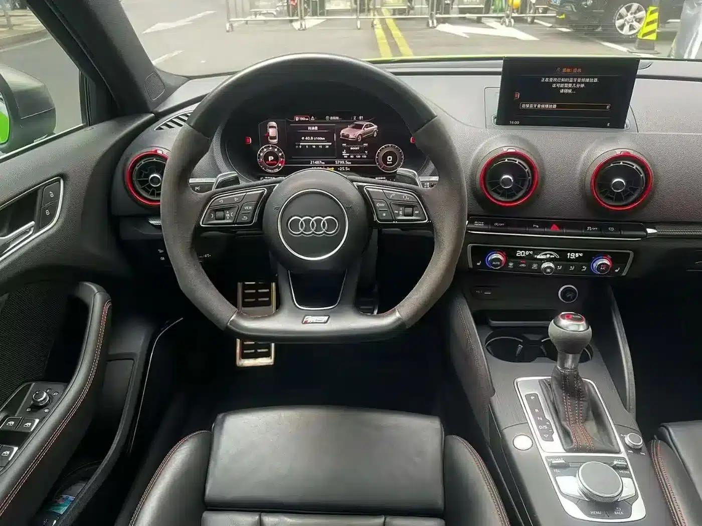 Audi RS 3 2017 RS 3 2.5T Limousine — миниатюра 5