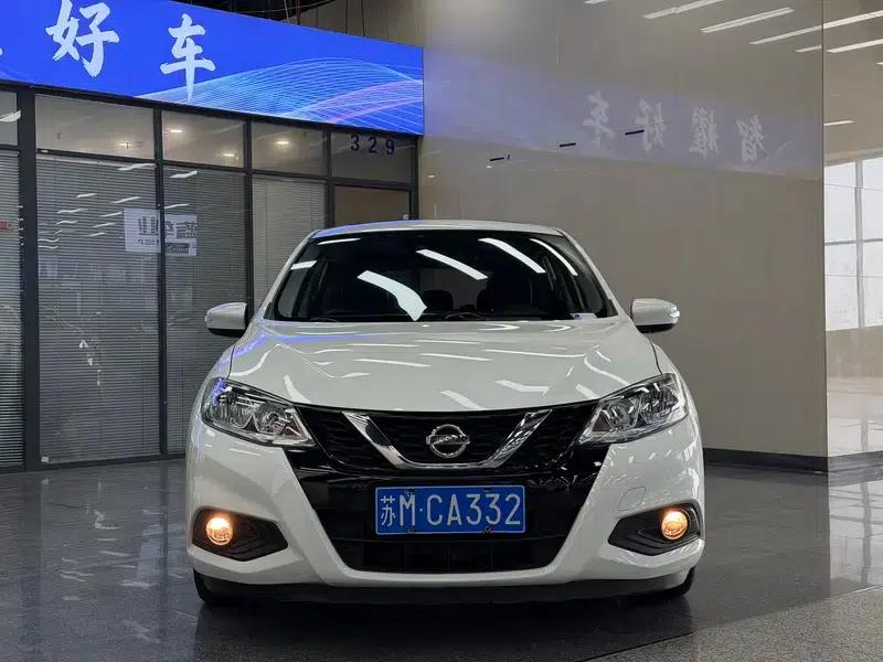 2016 Tiida 1.6L CVT Smart Edition — миниатюра 2