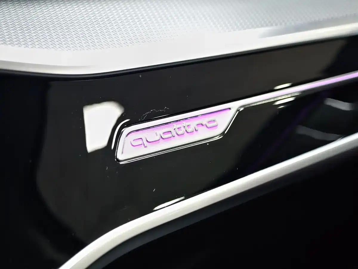 2023 Audi A6 Imported Allroad Quattro 55 TFSI Premium Off-Road Model — миниатюра 14