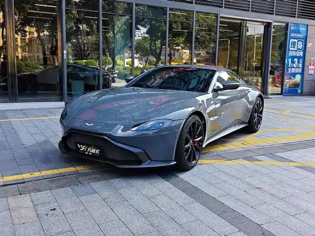 2022 V8 Vantage 4.0T V8 Coupe