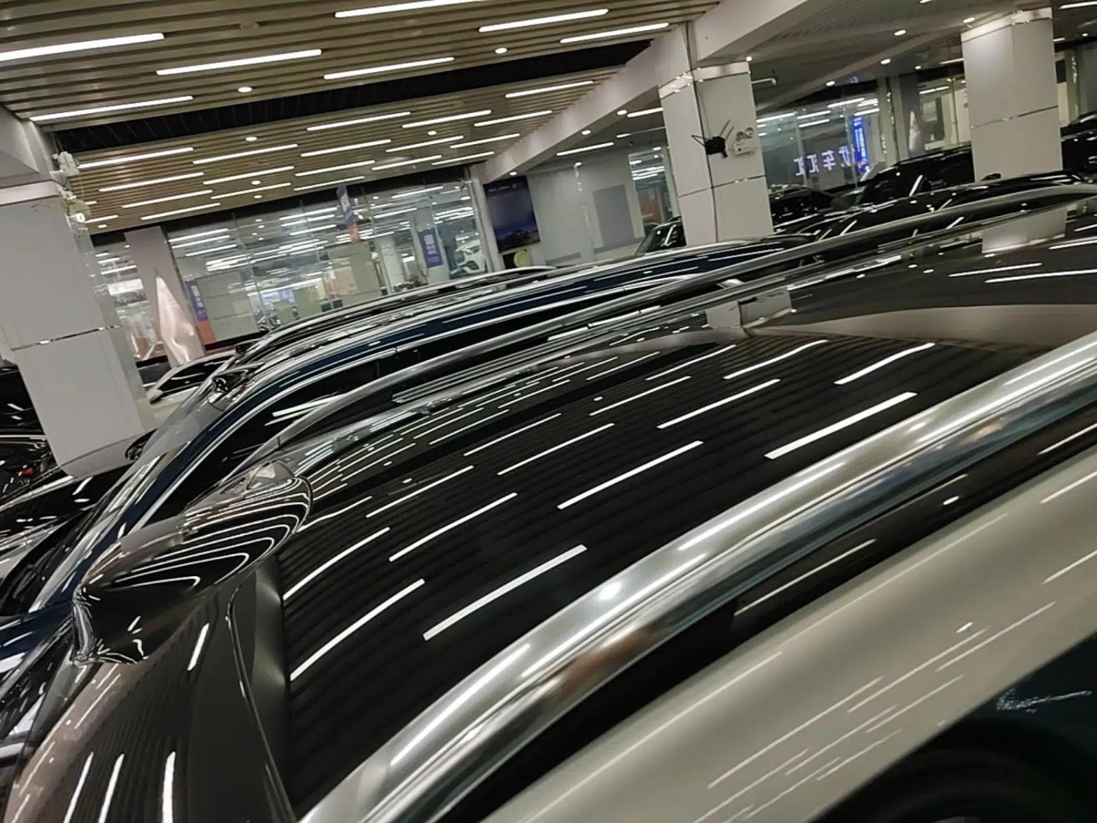 Hima AITO M9 2024 Range-Extended Ultra Version 42 kWh 6-Seater Model — миниатюра 7