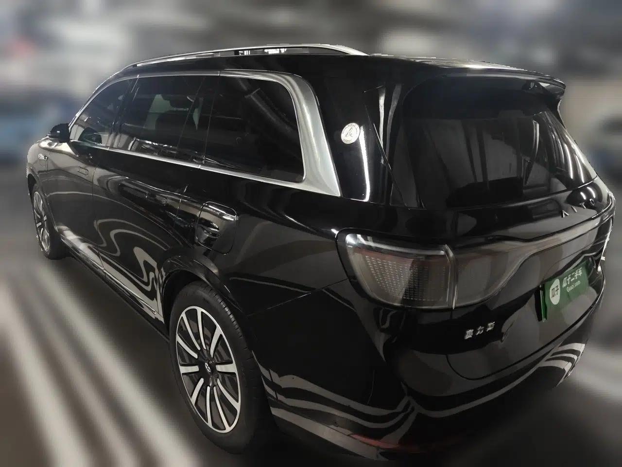 Hima AITO M9 2024 Range-Extended Ultra Version 52 kWh 5-Seater Model — миниатюра 4