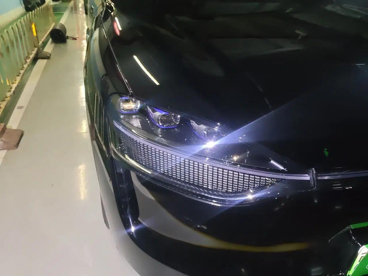 Hima AITO M9 2024 Range-Extended Max Edition 42 kWh 6-Seater Version — миниатюра 7