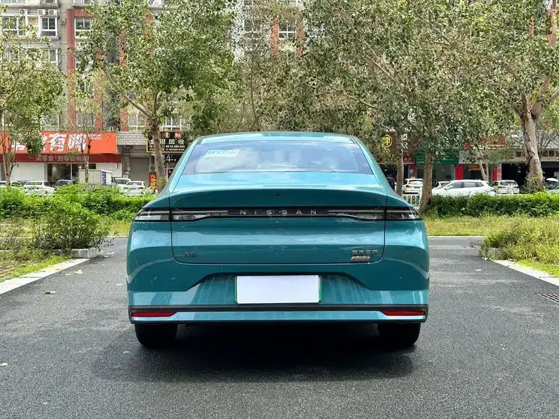 Nissan N6 2026 180 Pro+ Black Knight — миниатюра 5