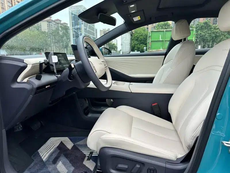 Nissan N6 2026 180 Pro+ Black Knight — миниатюра 8