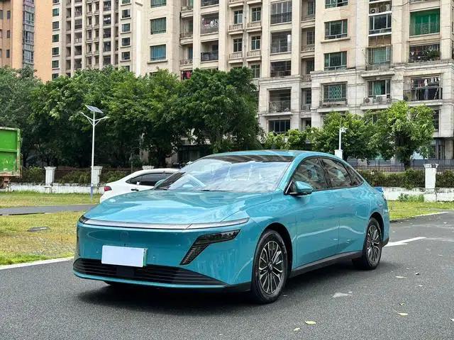 Nissan N6 2026 180 Pro+ Black Knight